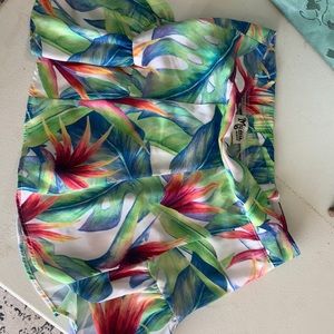 Ladies floral shorts